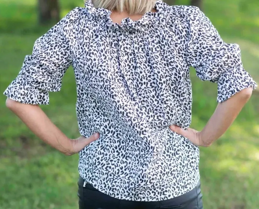 Bella Linen Top