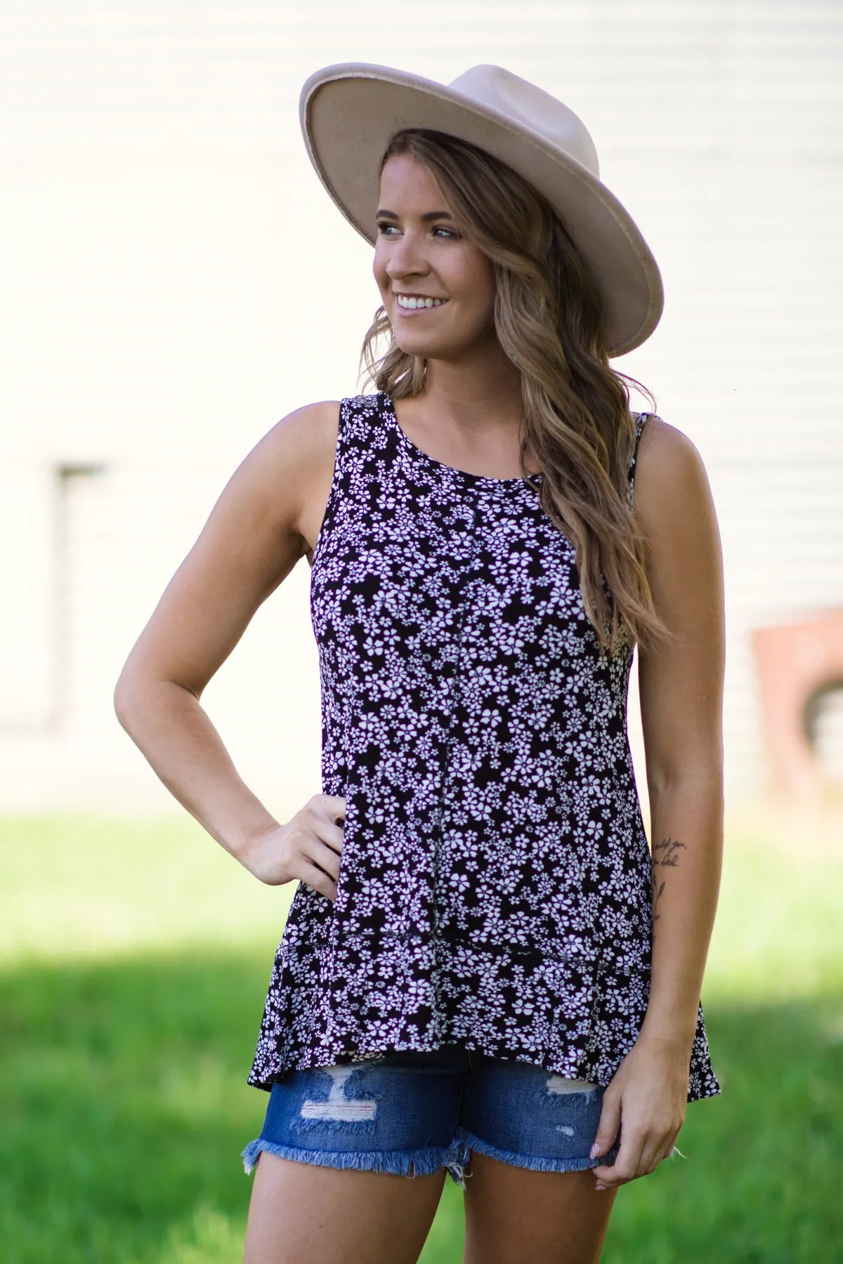 Black and White Ditsy Floral Tank