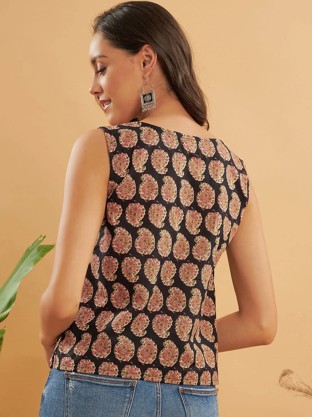 Black Small Paisley Kalamkari W/U Top