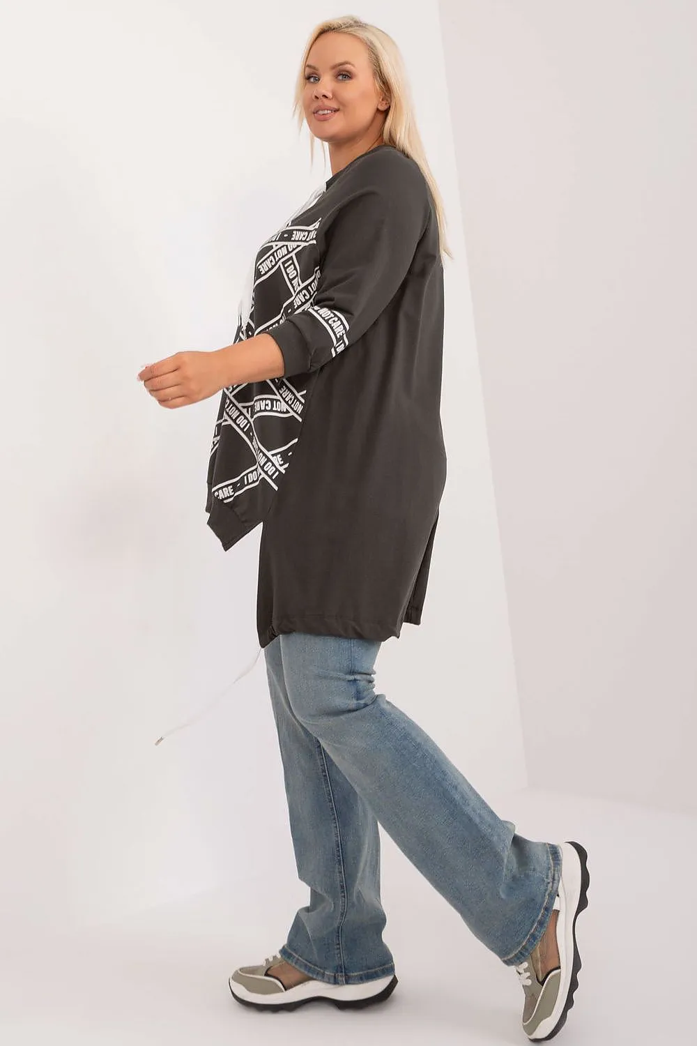 Chic Asymmetrical Plus Size Blouse – Rhinestone Detail, 3/4 Sleeves & Effortless Elegance