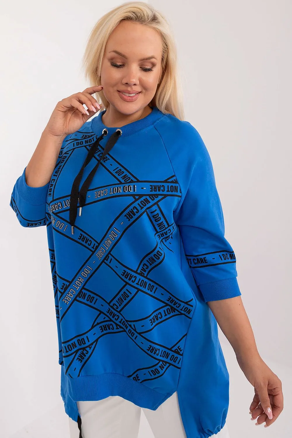 Chic Asymmetrical Plus Size Blouse – Rhinestone Detail, 3/4 Sleeves & Effortless Elegance