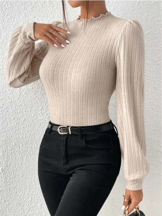 Cream Scallop Hem Top