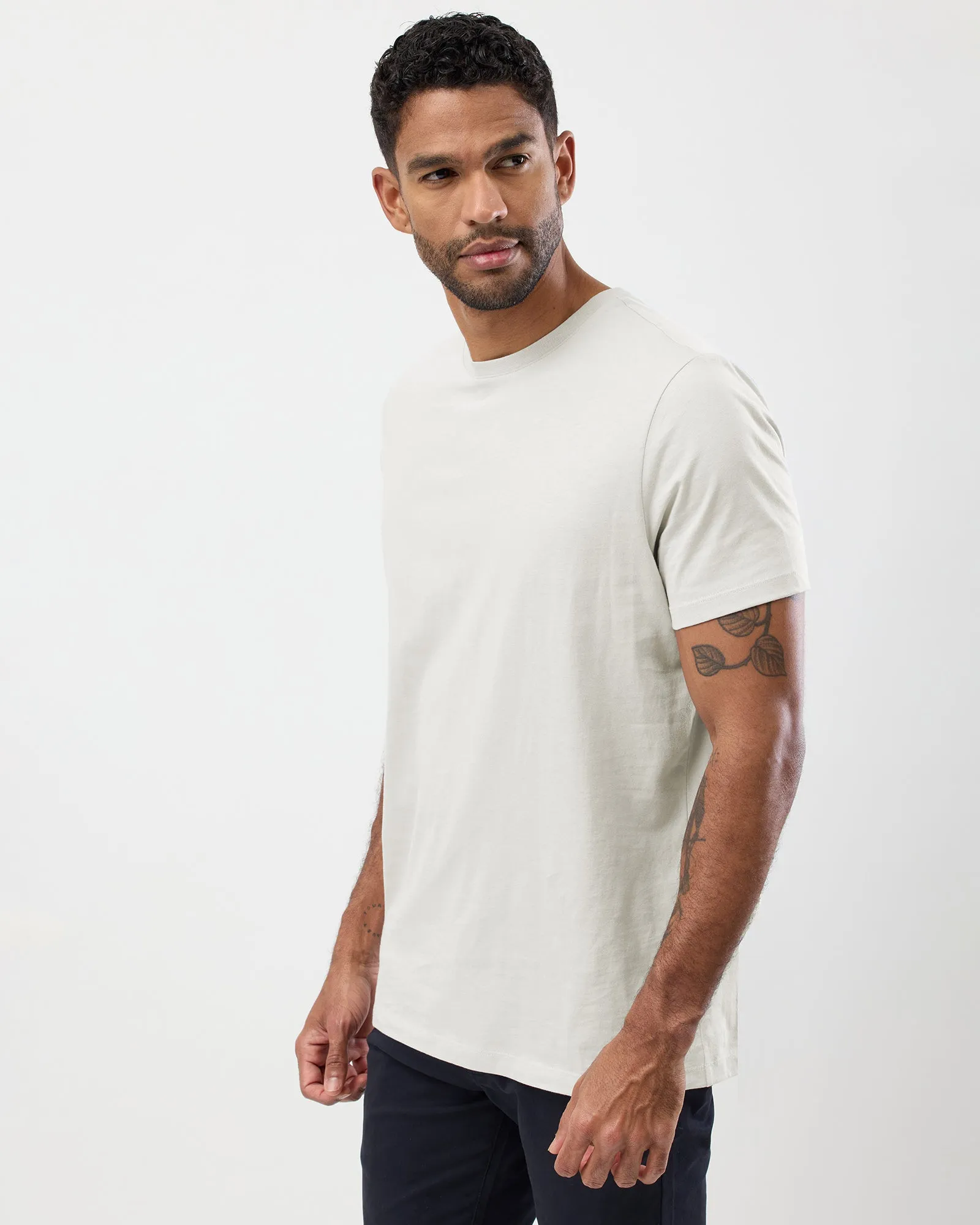 ESSENTIAL CREW TEE