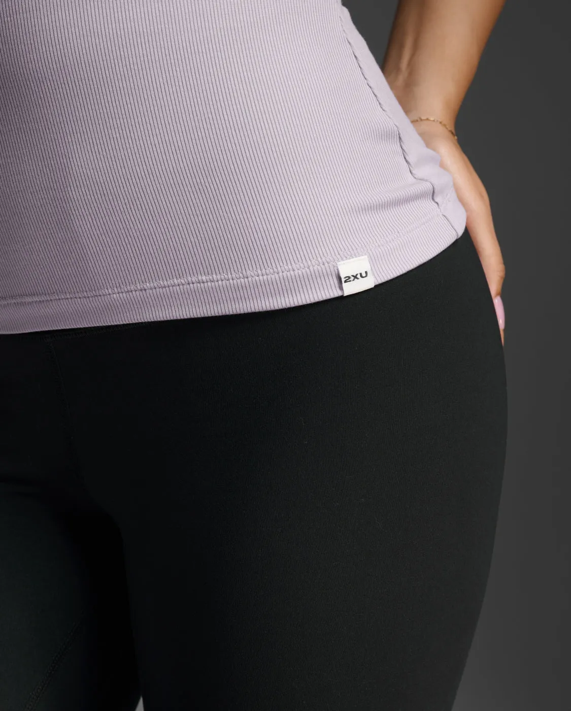 Fluid Ribbed Tank