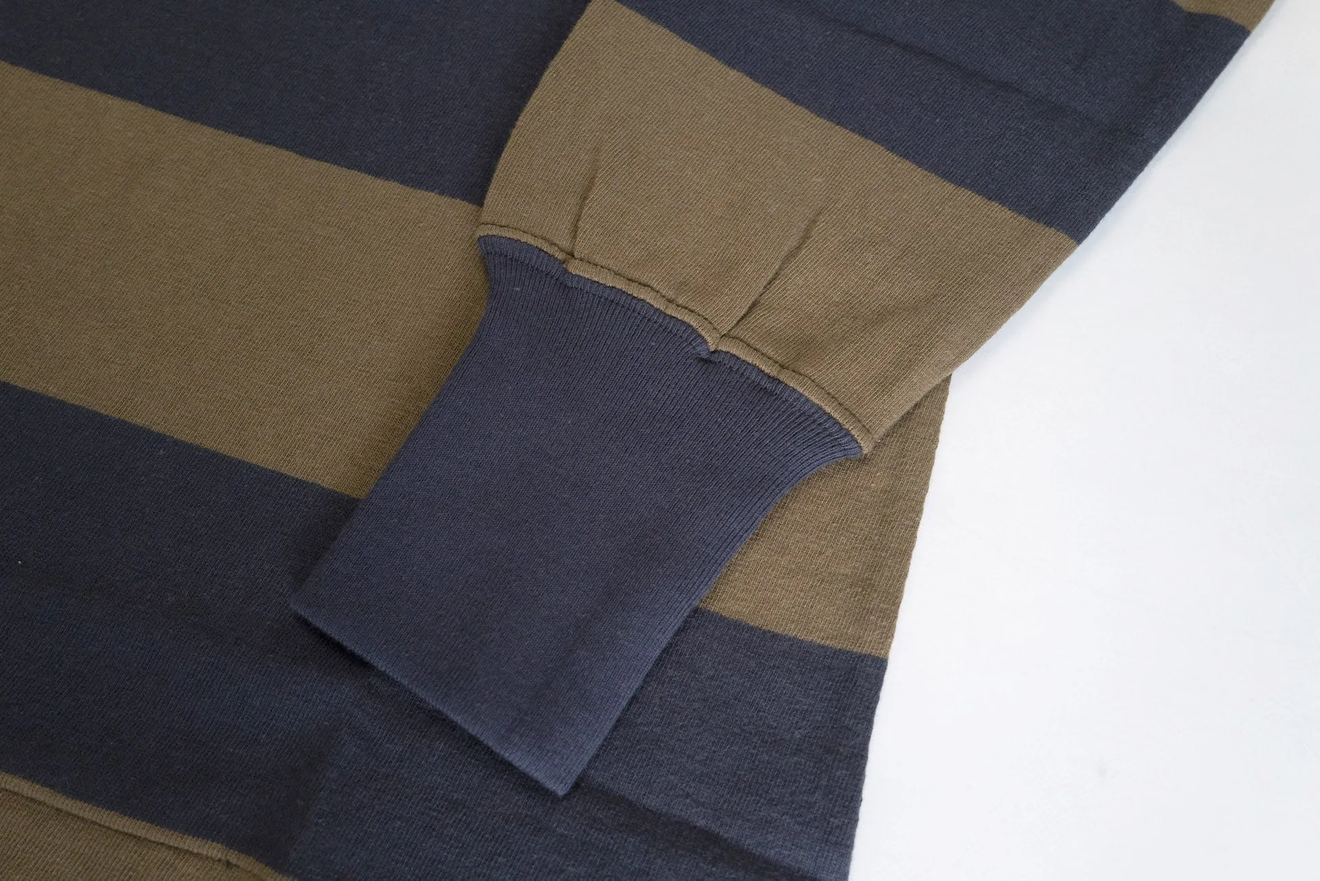 Freewheelers 6.5oz "Horizontal Striped" L/S Border Tee (Old Navy X Gray Khaki)