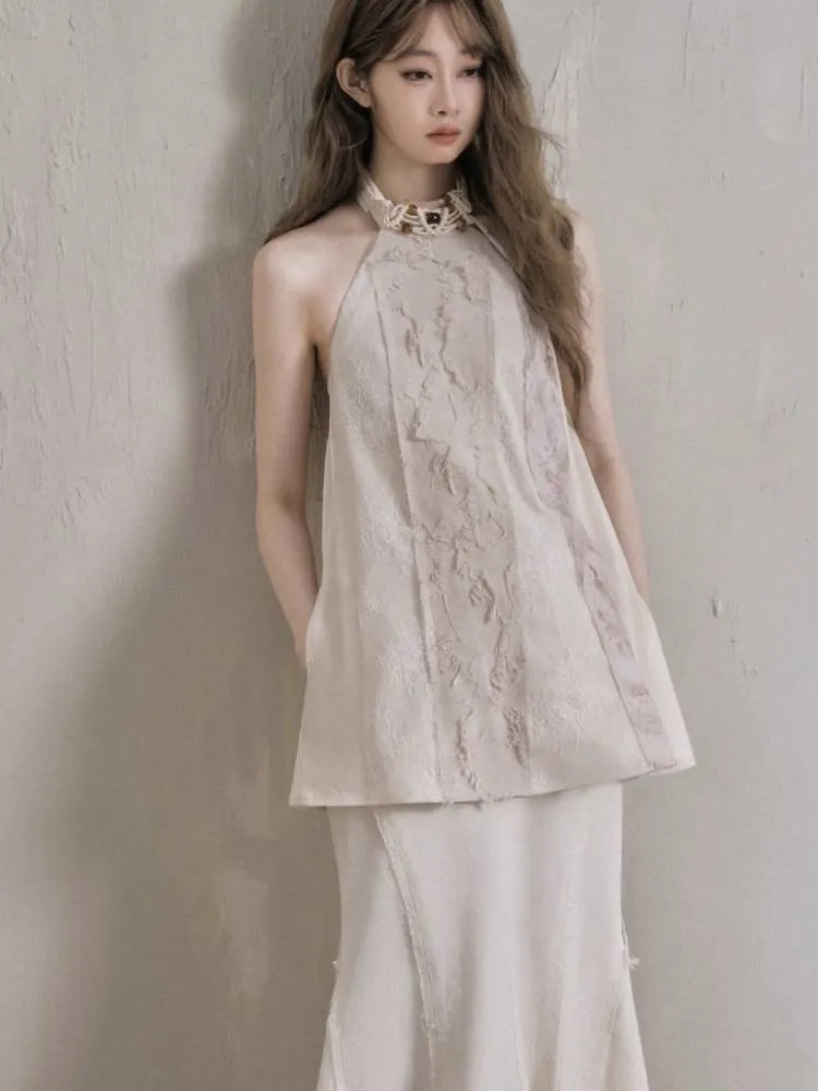 halter neck sleeveless off-shoulder T-shirt
