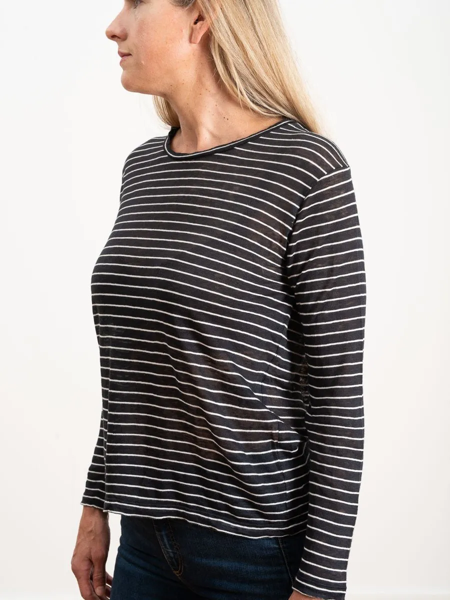 kaaron tee - black/ecru