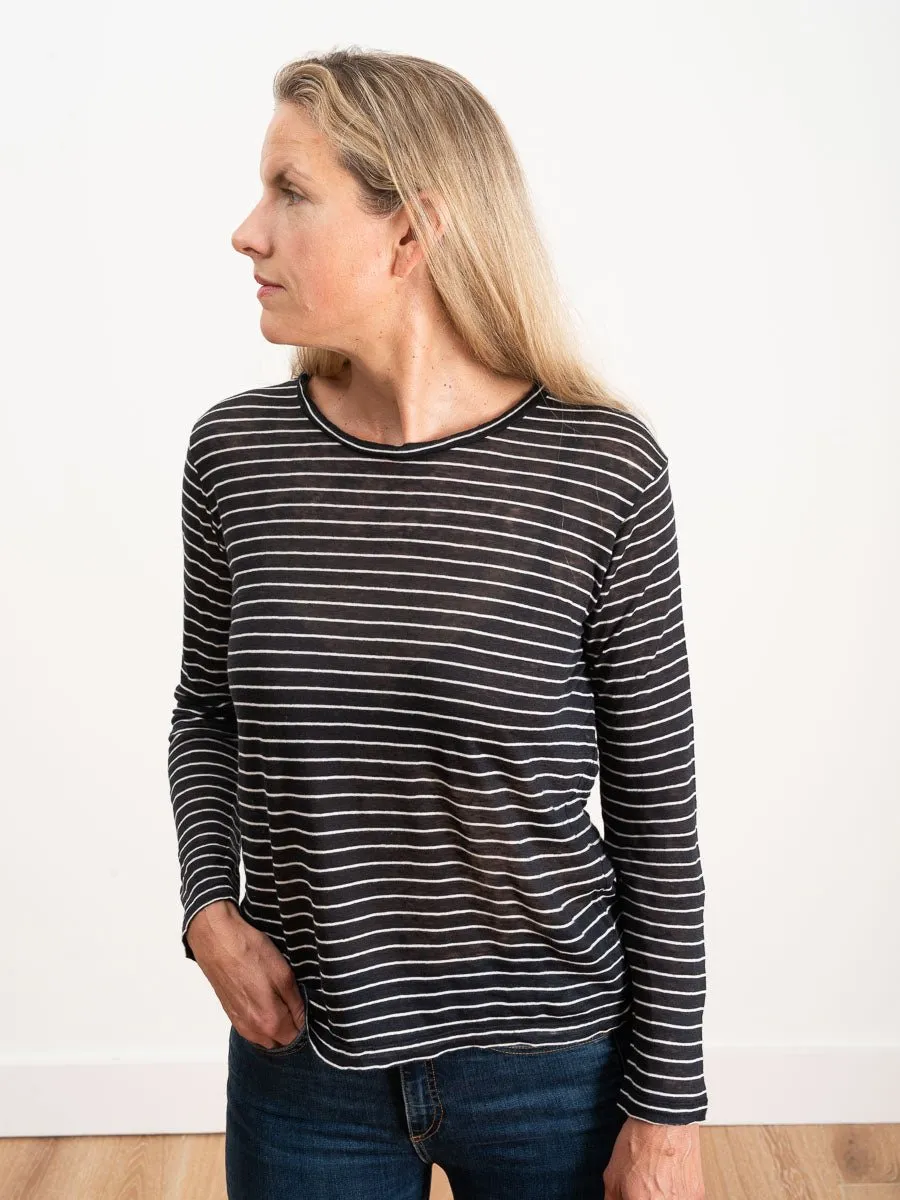 kaaron tee - black/ecru