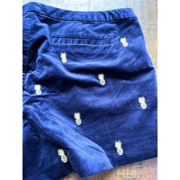 Lilly Pulitzer Adie Short | Embroidered Pineapple Sho | Size 10