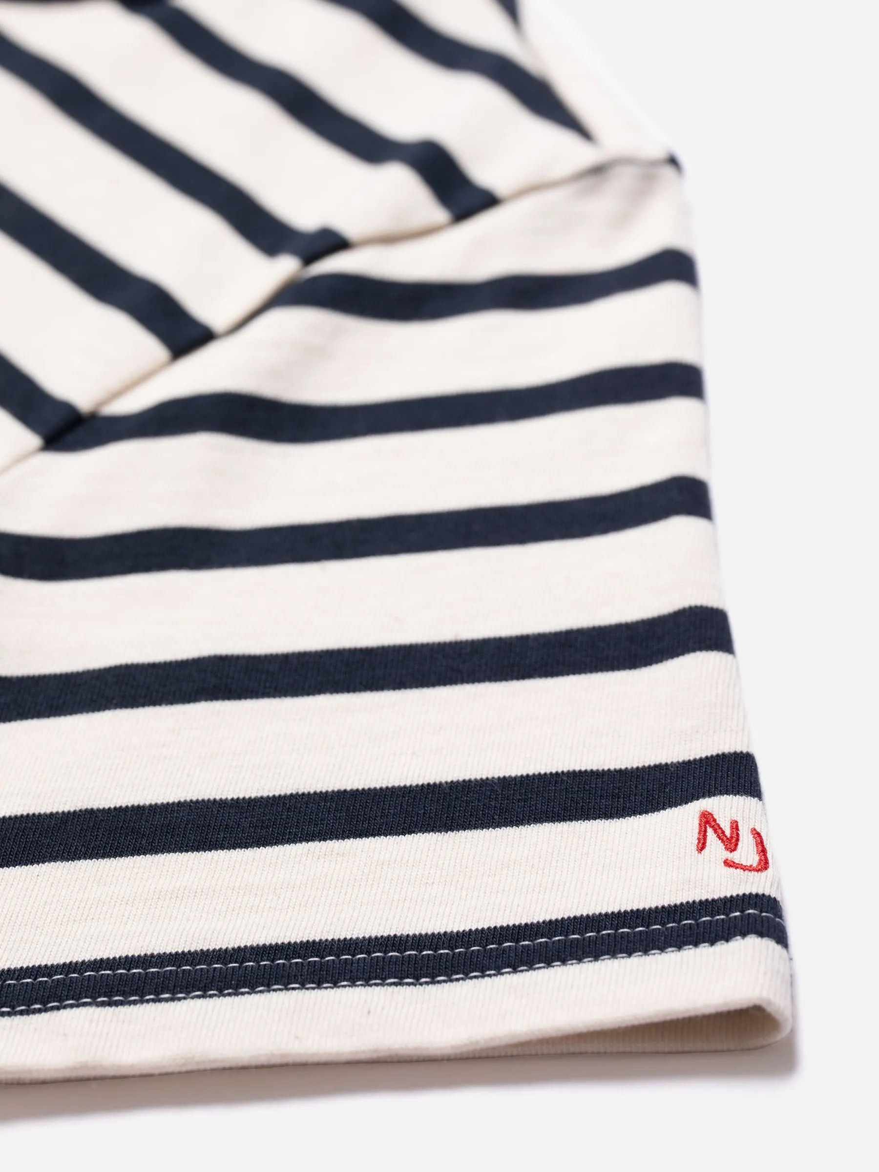 【Nudie Jeans】Joni Breton Stripe Offwhite/Navy 經典藍白條紋 色織布女款短T