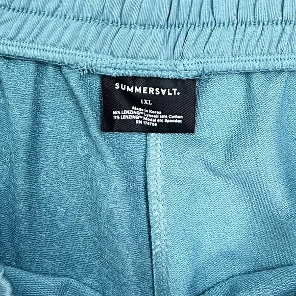 NWT Summersalt The Softest French Terry Lounge Shorts in Seaspray