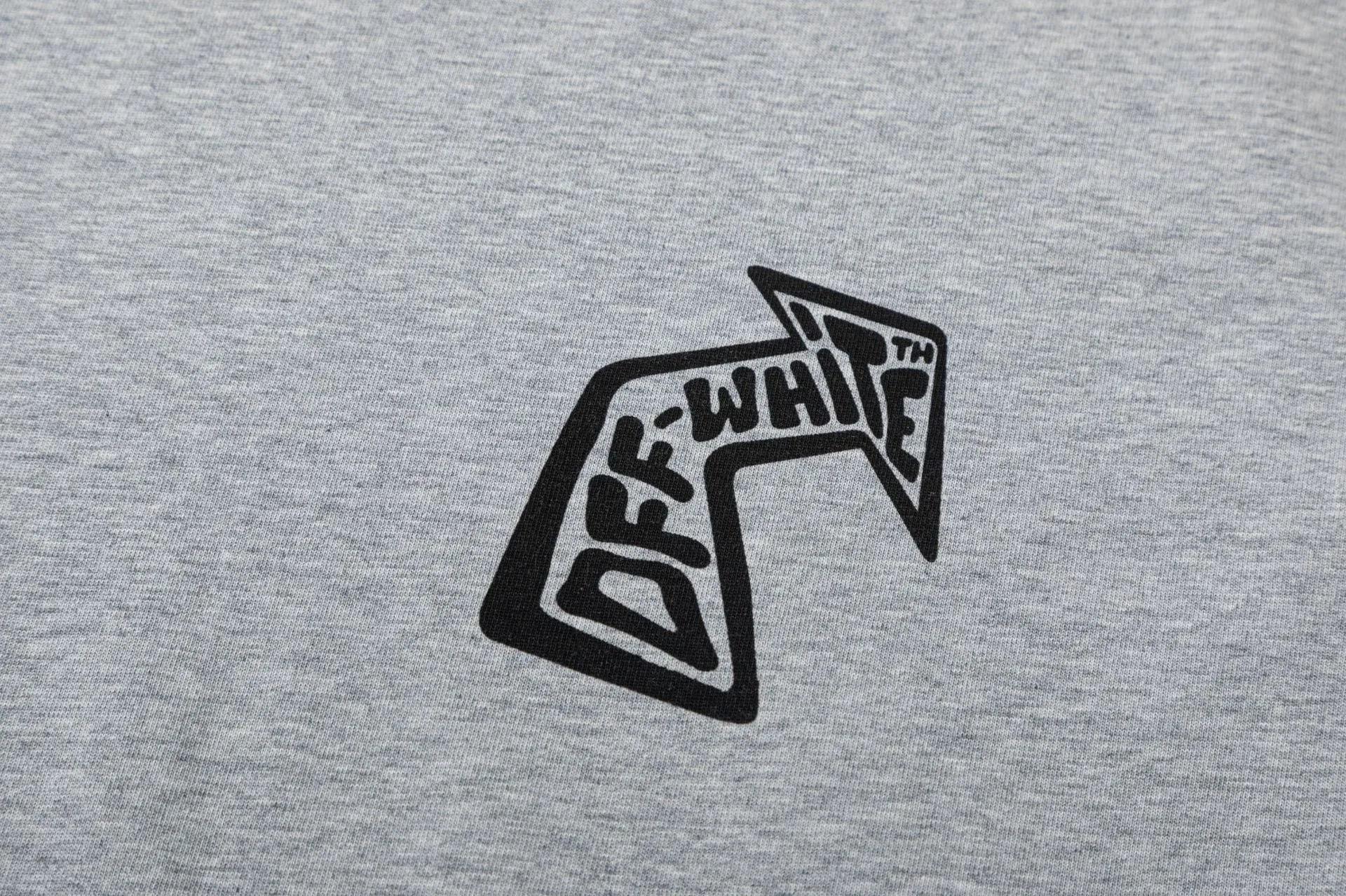 OFF WHITE Arrows-Print T-Shirts
