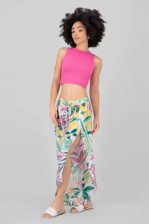 Pantalon amplio detalle abertura