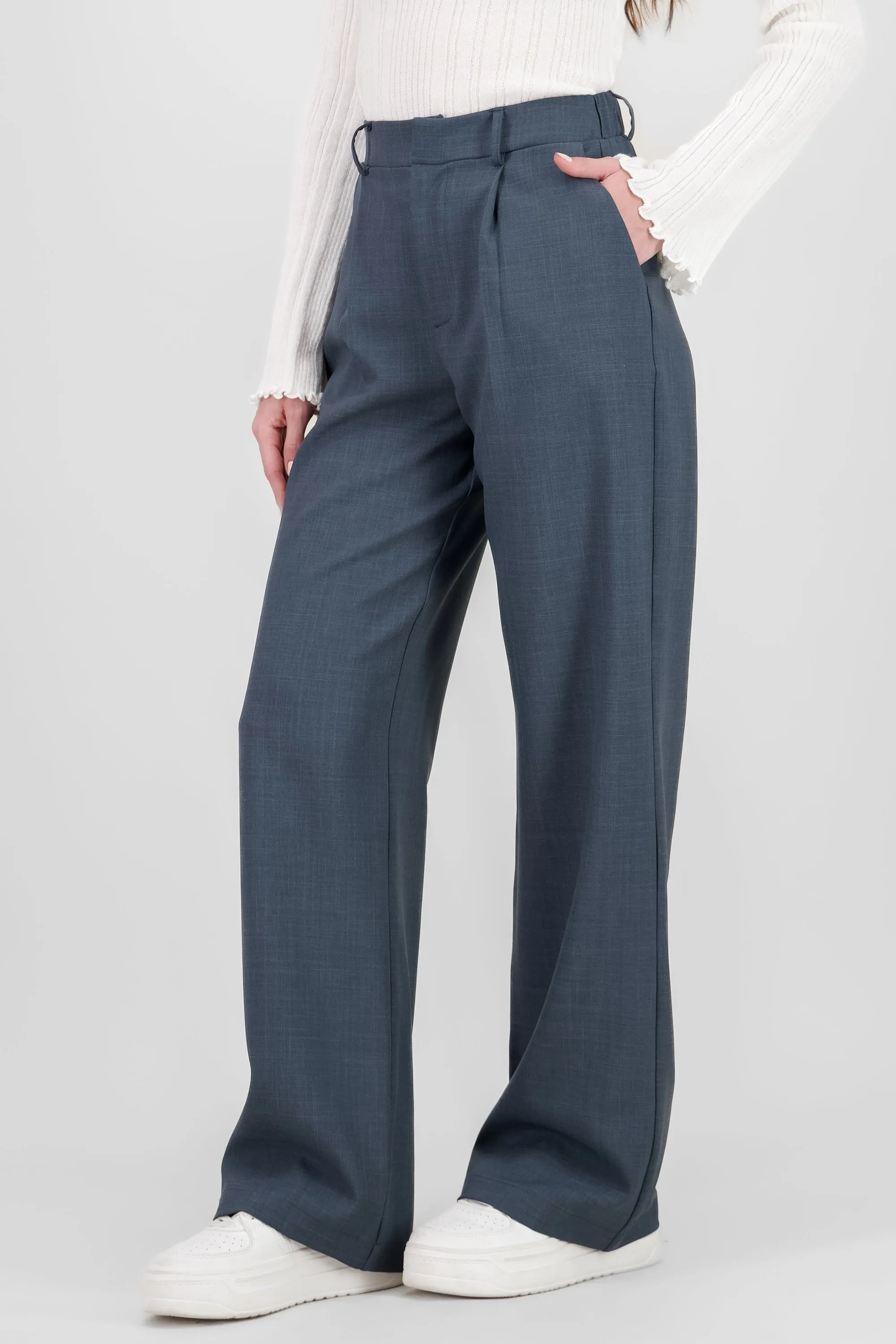 Pantalon pinzas amplio