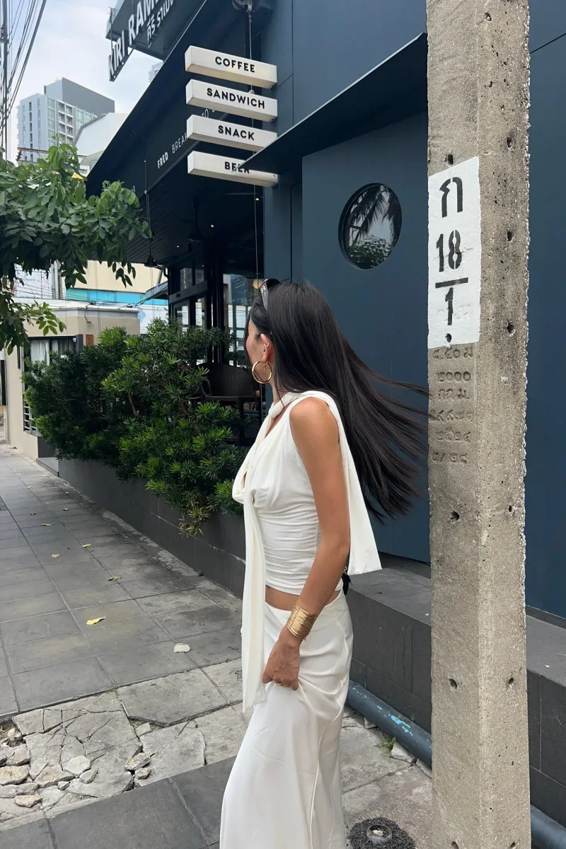 [Pre-sale] La Blanc Halter Top