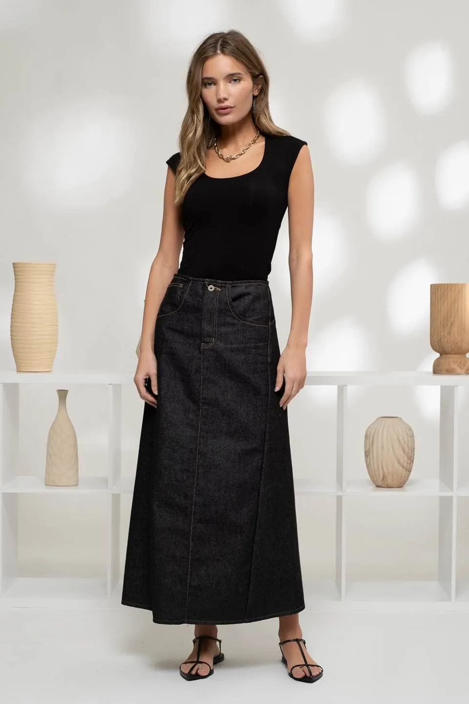 REVERSIBLE KNIT SLEEVELESS CROP TOP