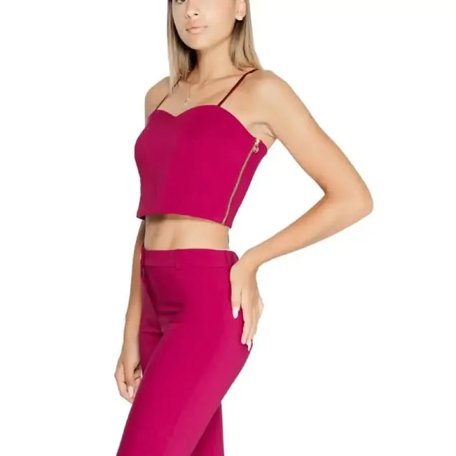 Rinascimento Bordeaux Sleeveless Sweetheart Neckline Top
