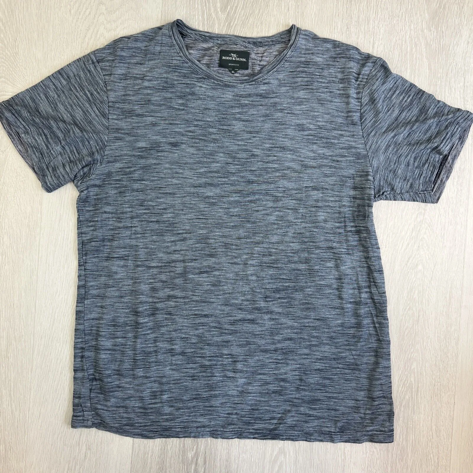 Rodd & Gunn Mens Cotton T-Shirt Bundle Size XL (2 T-Shirts)