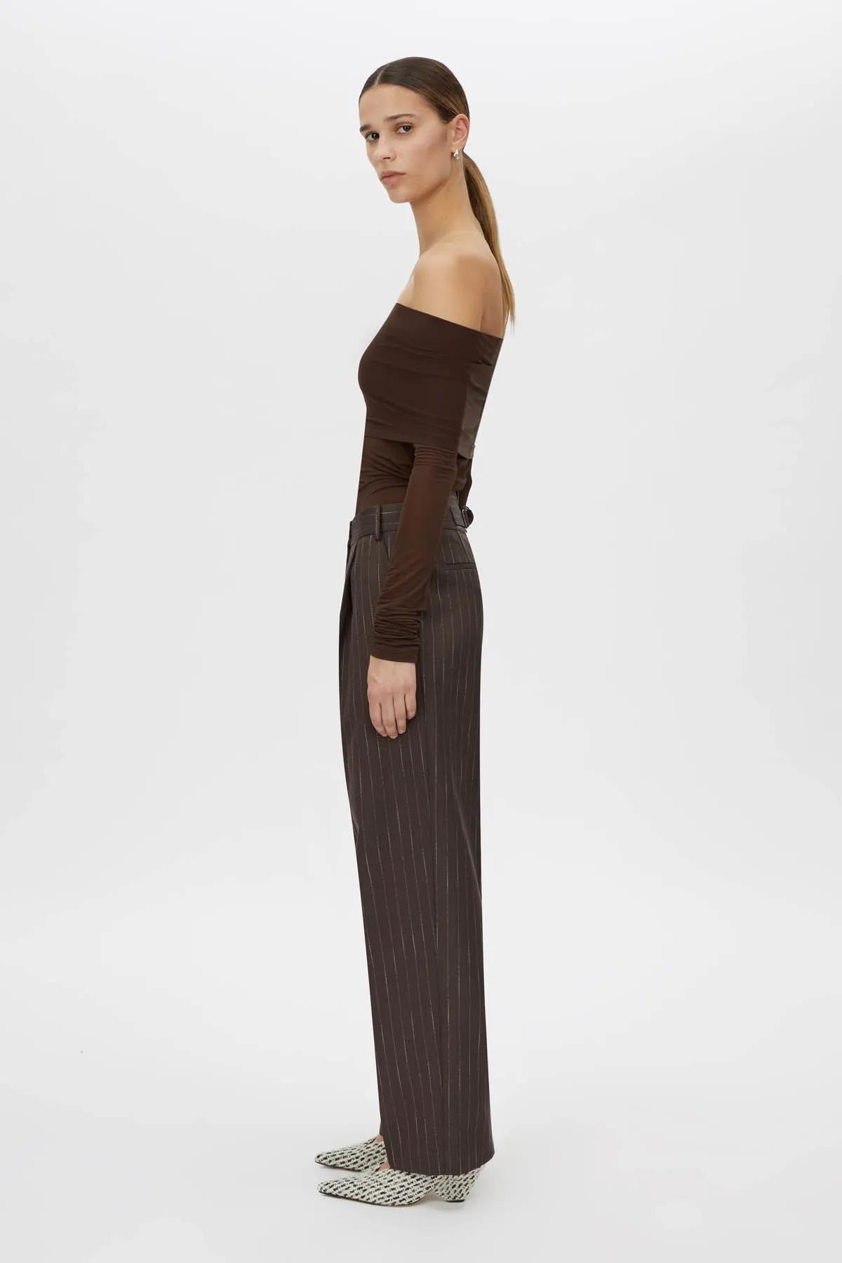 Siphon Off Shoulder Top