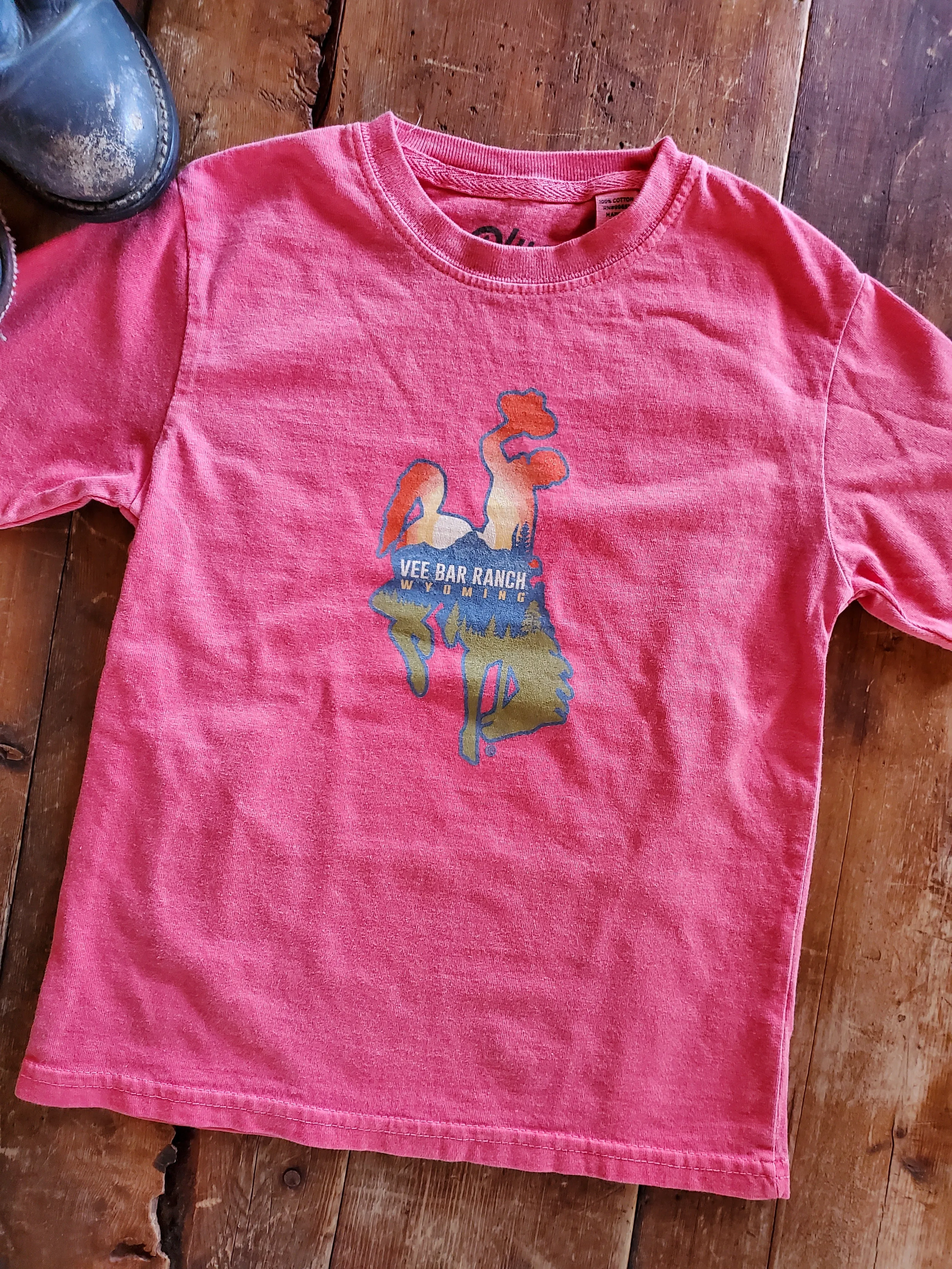 Vee Bar WY Kids T-Shirt