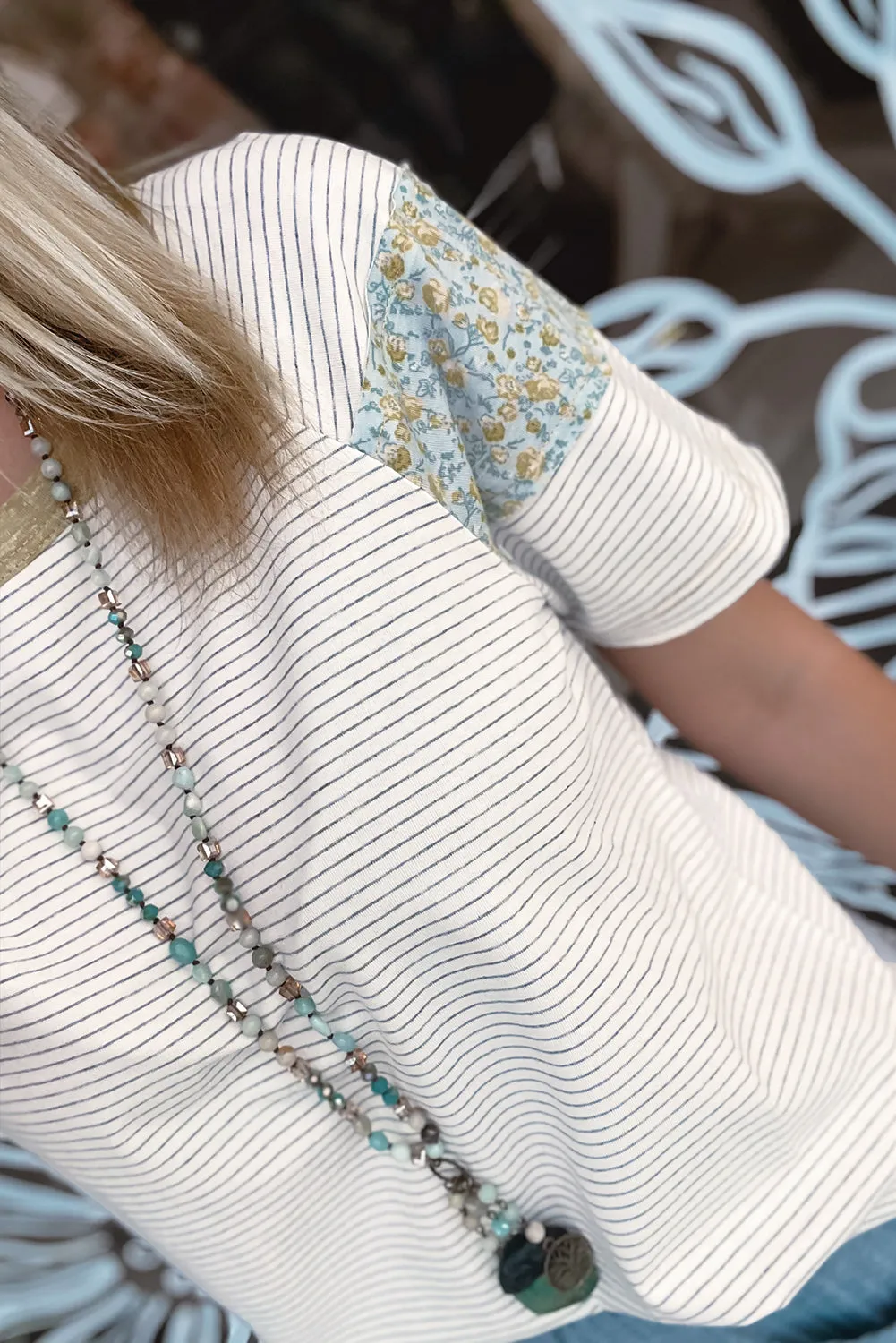 White Stripe Floral Insert Sleeves Contrast Round Neck Tee